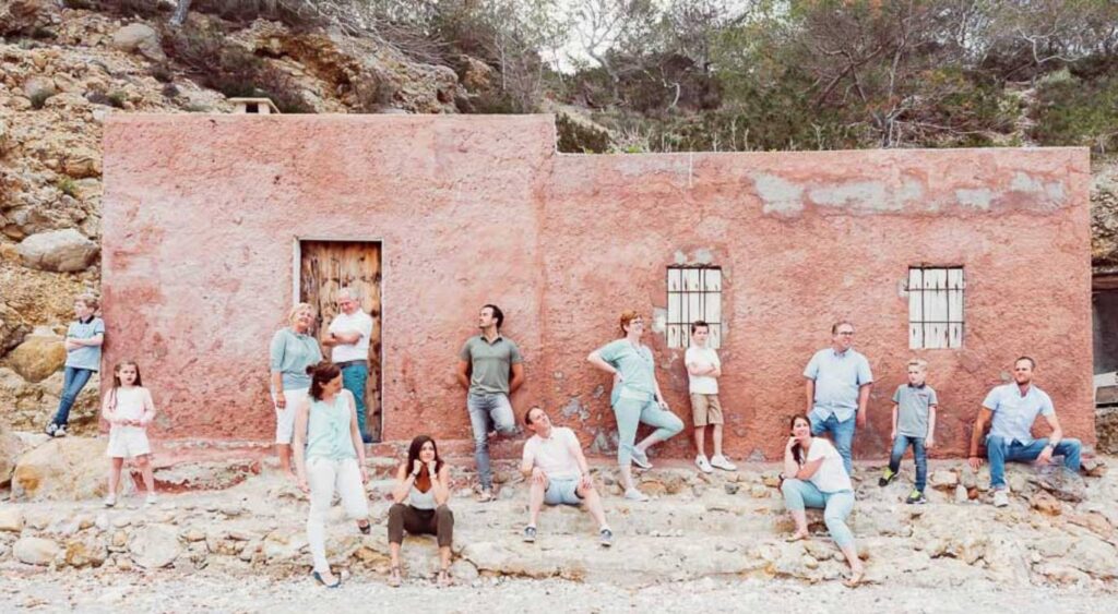 Op deze foto zie je een fotoshoot in ibiza